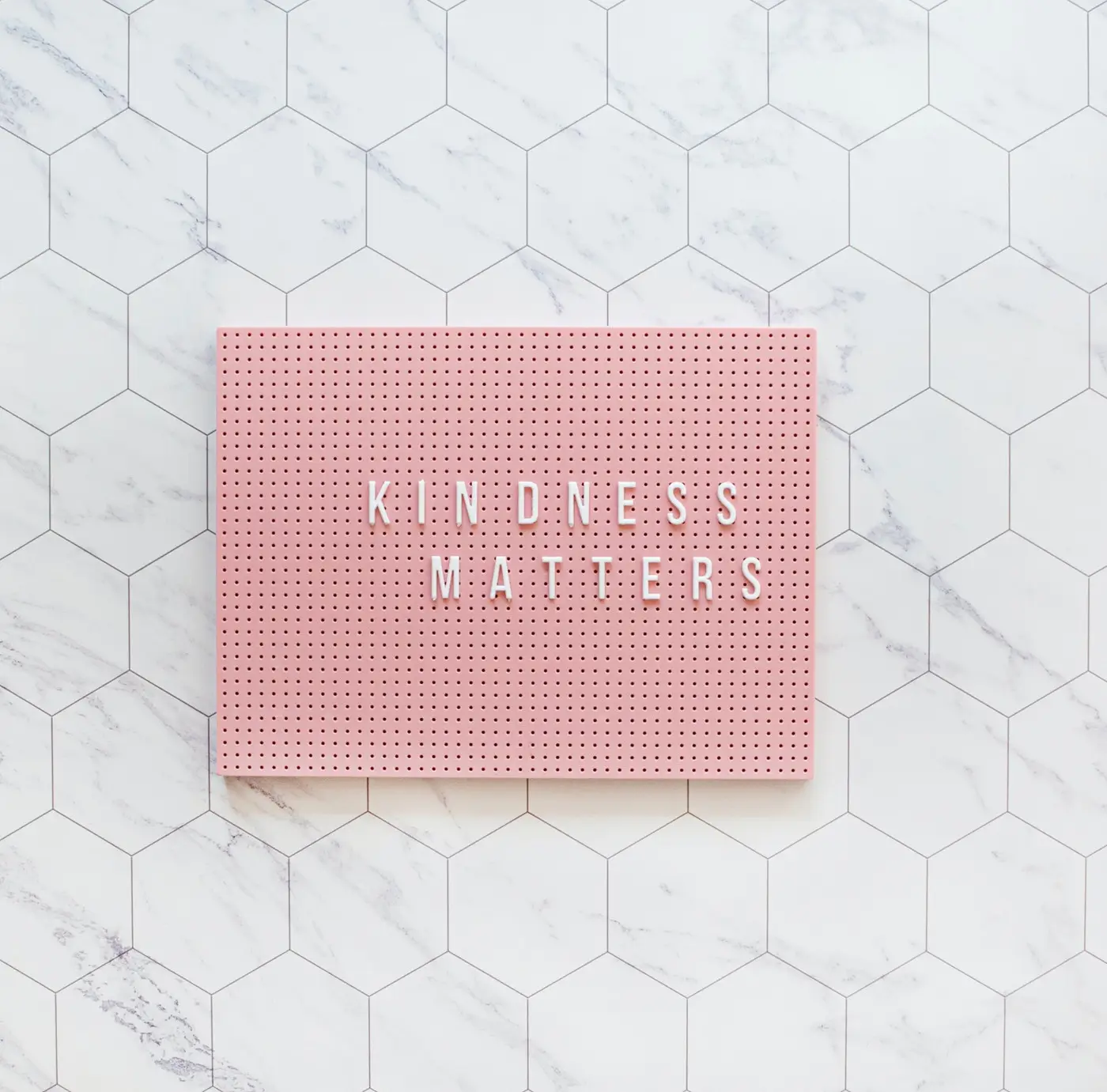 Your Guide to Celebrating Random Acts of Kindness Week